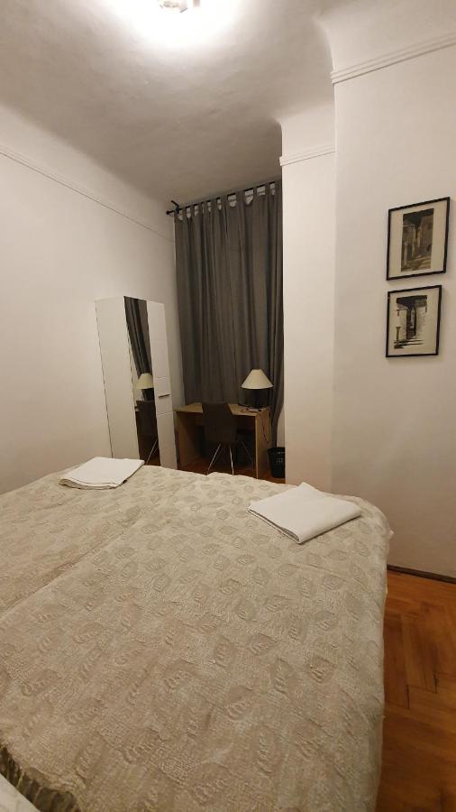 Modern Parkside Garden View Apartment Budapest Kültér fotó